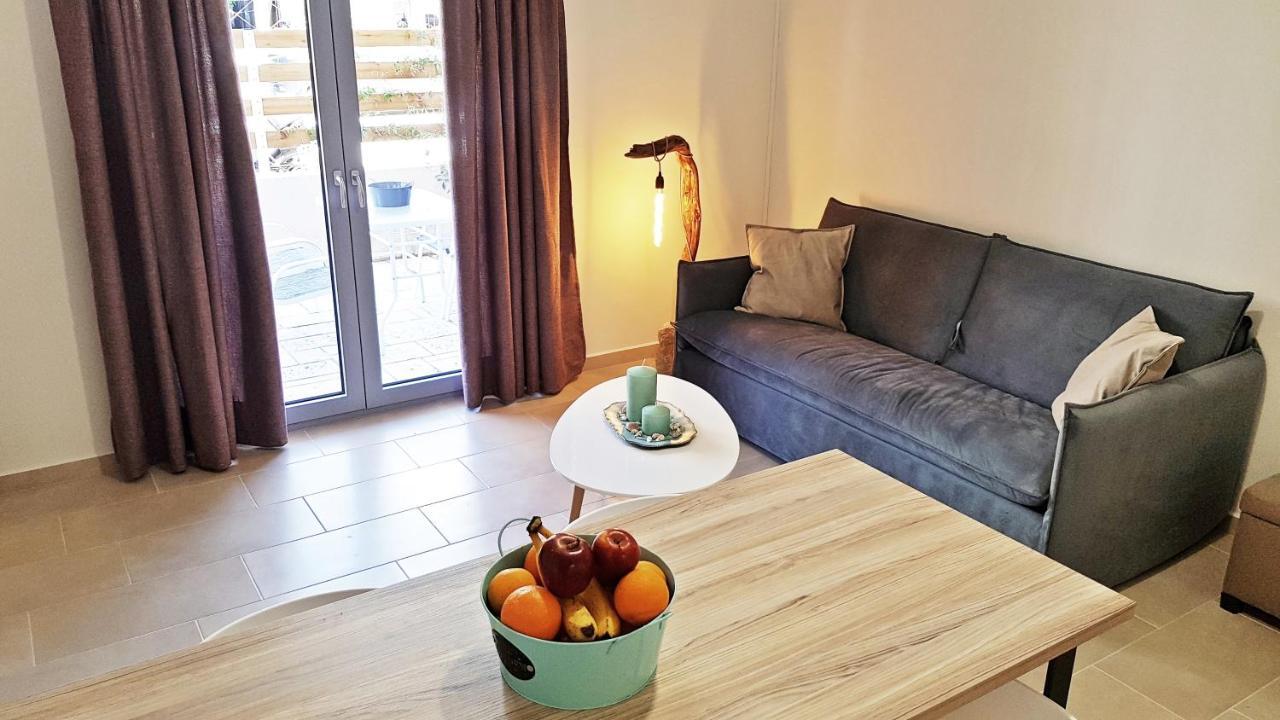 Celeni Apartments Лефкада Екстериор снимка