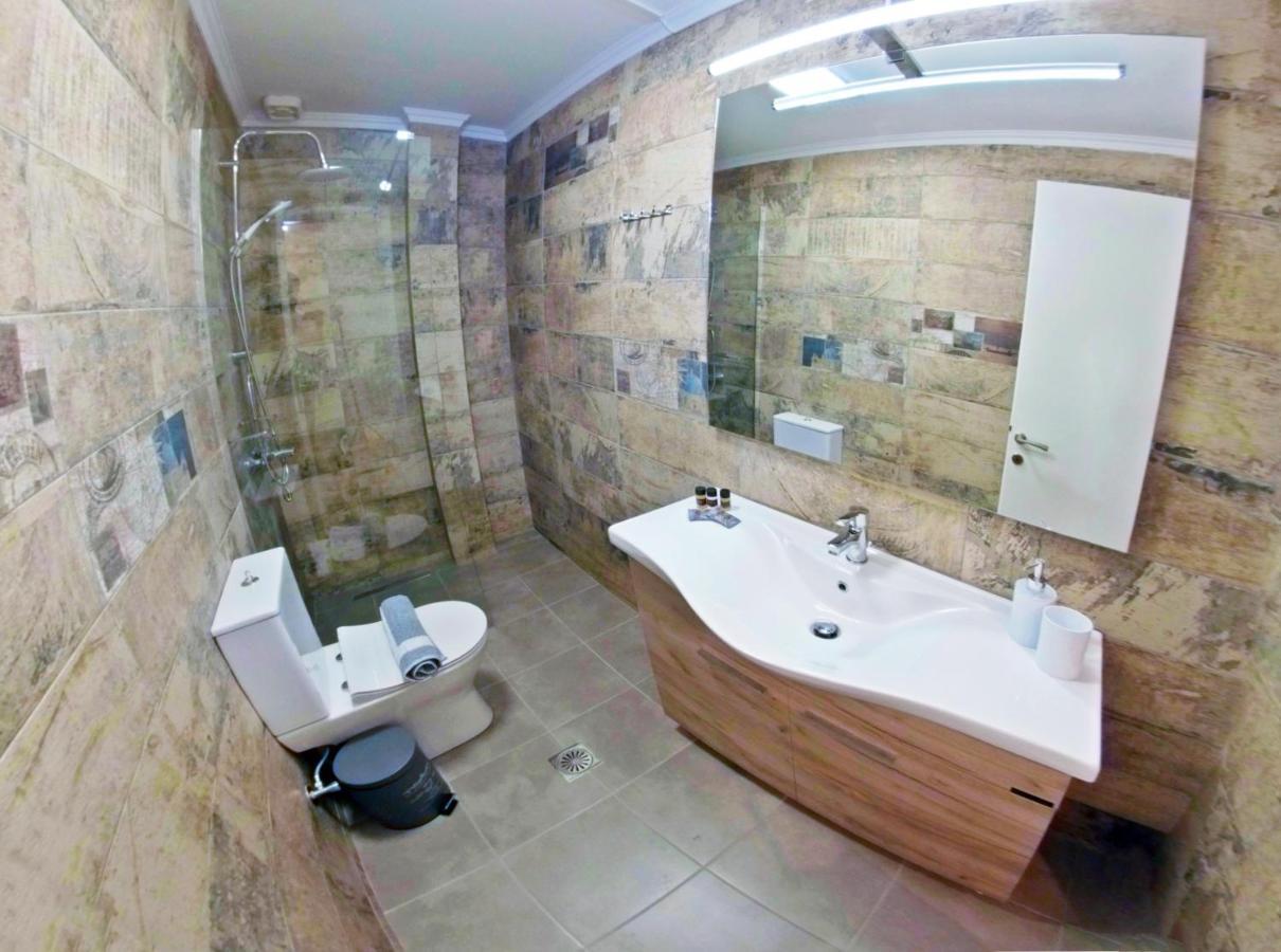 Celeni Apartments Лефкада Екстериор снимка